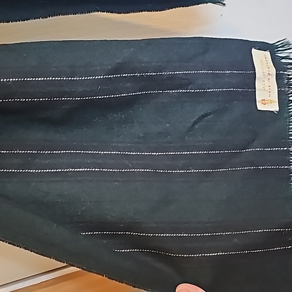 Vintage all wool made in Scotland green and blue scarf - Picture 3 of 5